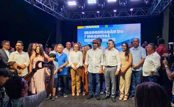 Leia mais sobre o artigo Senadora Zenaide Maia participa da inauguração do 1º Hospital Municipal de Mossoró ao lado do prefeito Allyson Bezerra