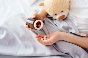 Leia mais sobre o artigo Artigo Durval Paiva: Adesão da terapia medicamentosa fora do hospital