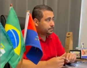 Leia mais sobre o artigo Prefeito de Galinhos exonera todos comissionados e funções gratificadas