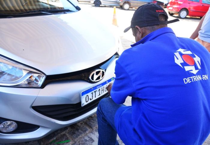 No momento, você está visualizando Detran/RN orienta como regularizar placa de veículo perdida ou danificada