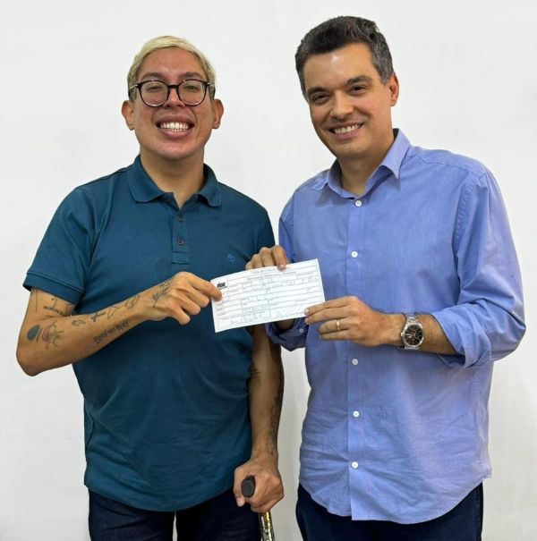 Leia mais sobre o artigo Ivan Baron se filia ao MDB, assume MDB Jovem e confirma pré-candidatura a deputado estadual