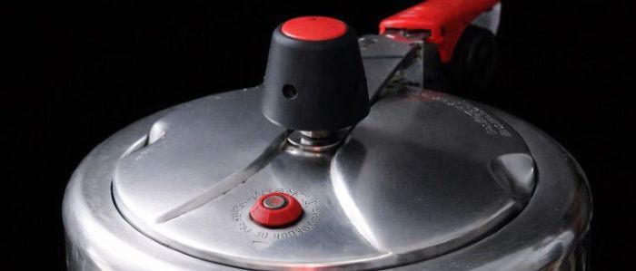 No momento, você está visualizando Segurança na cozinha: Inmetro orienta como usar corretamente a panela de pressão