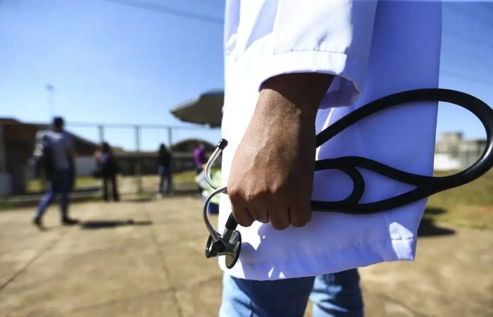 No momento, você está visualizando Piso da enfermagem: estados e municípios partilharam mais de R$ 815,1 milhões, em dezembro