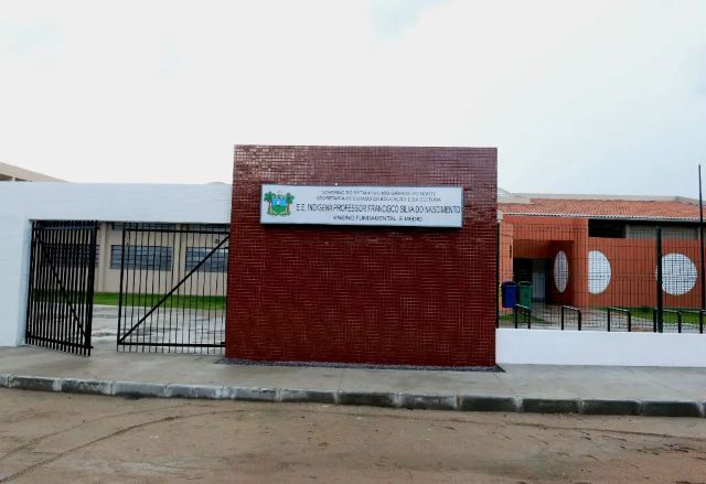 Leia mais sobre o artigo Prefeita de João Câmara designa gestores de escolas indígenas por meio de portaria