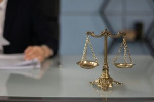 Leia mais sobre o artigo Escola é condenada por negativar indevidamente nome de mãe de aluno após cobrar taxa escolar