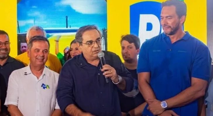 No momento, você está visualizando Política: Bolsonarismo perde espaço no RN: após Styvenson, Álvaro Dias nega alinhamento