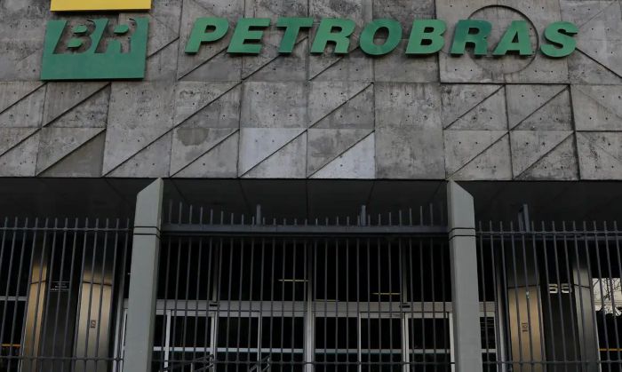 No momento, você está visualizando Petrobras reduz em 7,8% preço de venda do gás natural a distribuidoras