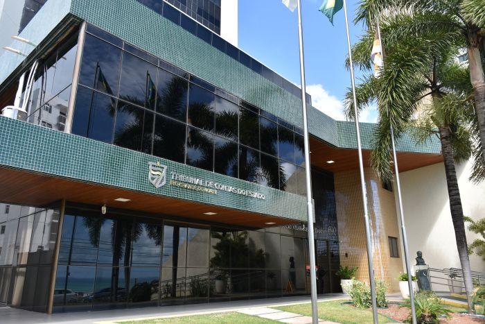 Leia mais sobre o artigo Tribunal de Contas publica edital com atualizações no concurso público