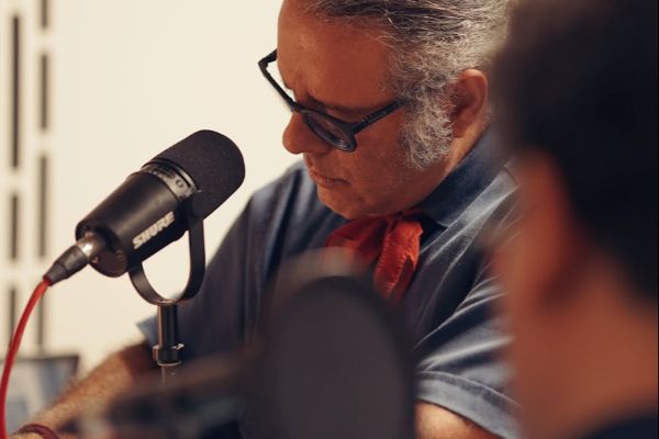 No momento, você está visualizando Locutor é condenado a indenizar delegado após ataques ao vivo em programa de rádio