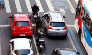 Leia mais sobre o artigo Regras para ciclomotores começam a valer nesta quinta