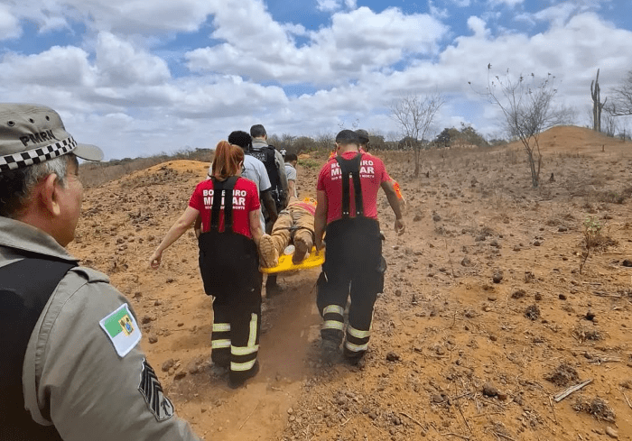 No momento, você está visualizando Agricultor é resgatado pelo Corpo de Bombeiros após ferimento grave com roçadeira