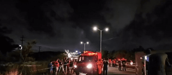 Leia mais sobre o artigo Acidente com caminhão-baú deixa uma vítima fatal na BR-304, entre Parnamirim e Macaíba