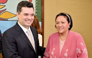 Leia mais sobre o artigo Walter Alves diz a Fátima Bezerra que não assumirá o Governo e anuncia pré-candidatura a deputado estadual