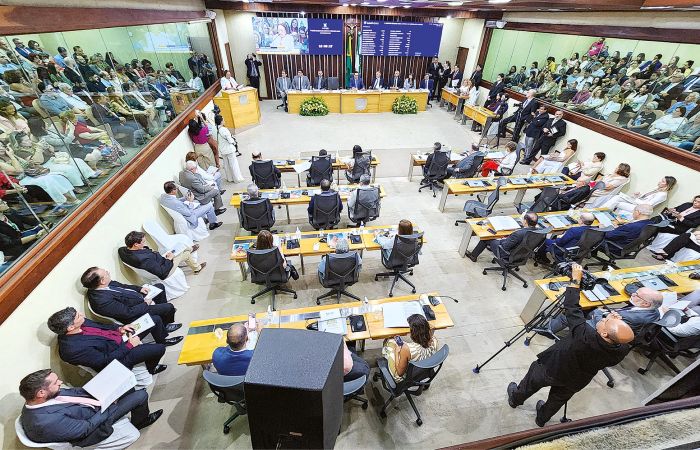 Leia mais sobre o artigo Fátima confirma renúncia e pré-candidatura ao Senado