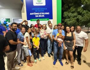 Leia mais sobre o artigo Senadora Zenaide participa da entrega de UBS na zona rural de Mossoró e da inauguração de escola e ginásio em Sítio Novo