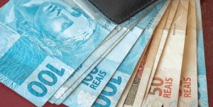 Leia mais sobre o artigo Salários de fevereiro serão depositados nesta sexta, anuncia Governo do RN