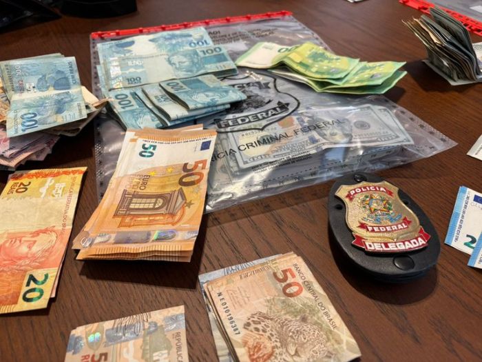 Leia mais sobre o artigo PF deflagra operação para combater crimes licitatórios, corrupção e lavagem de dinheiro