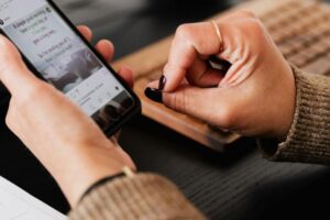 Leia mais sobre o artigo Mulher é condenada a nove meses de detenção por difamação contra escola particular de Natal