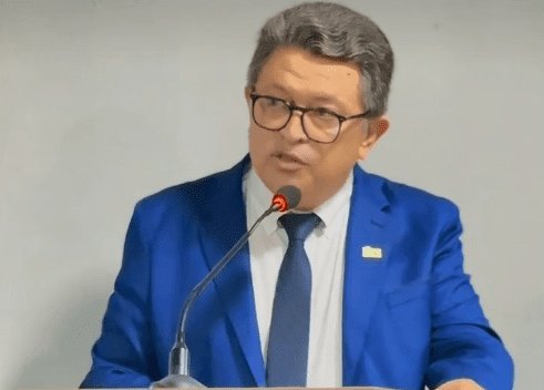 Leia mais sobre o artigo Prefeito de Jandaíra destaca ações do primeiro ano de mandato e projeta muito trabalho para 2026 em mensagem anual na Câmara