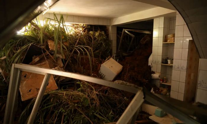 Leia mais sobre o artigo Chuvas fortes deixam 64 mortos em Juiz de Fora e Ubá no Estado de Minas Gerais