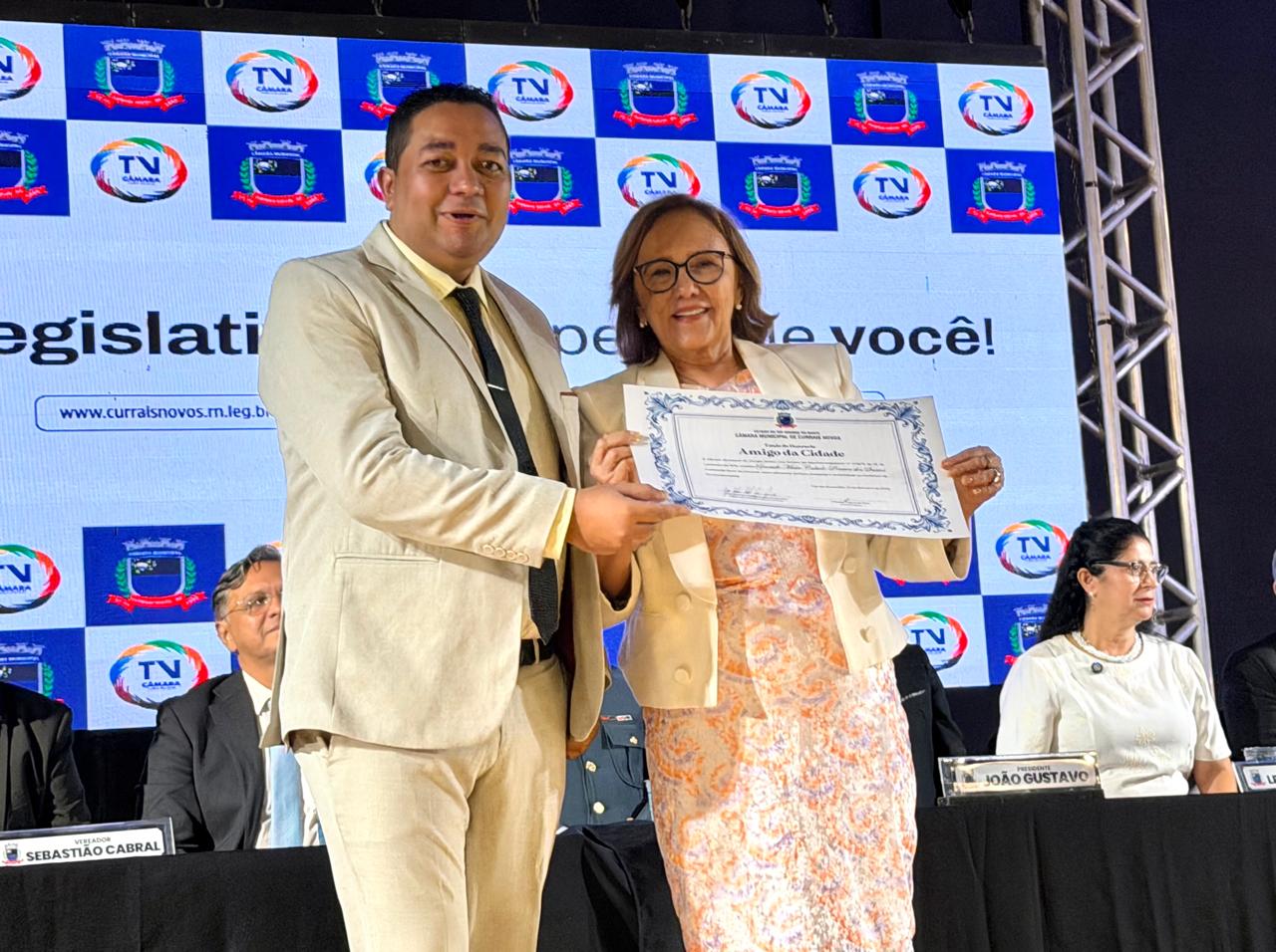 Leia mais sobre o artigo Senadora Zenaide Maia recebe Título de Amigo da Cidade em Currais Novos