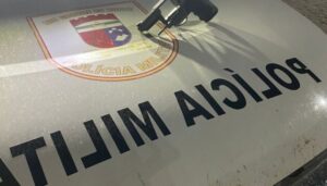 Leia mais sobre o artigo Dois suspeitos que trocaram tiros com a Polícia Militar de Ouro Branco morreram na noite deste sábado (21)