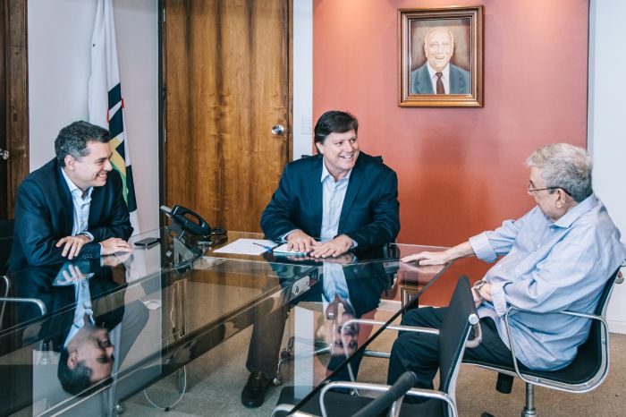 Leia mais sobre o artigo Walter Alves e Garibaldi Filho alinham futuro do MDB no RN com o presidente nacional do partido