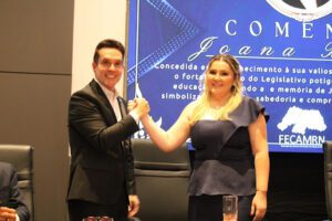 Leia mais sobre o artigo Presidente da Câmara de Venha-Ver, Jakeline Roberta assume presidência da FECAM-RN