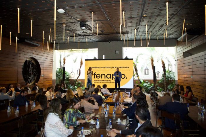 Leia mais sobre o artigo Sinapro/RN participa de posse da primeira mulher a assumir diretoria da Fenapro