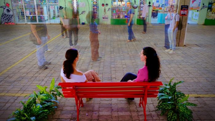 Leia mais sobre o artigo UFRN instala Banco Vermelho; local de reflexão e conscientização sobre formas de violência contra a mulher