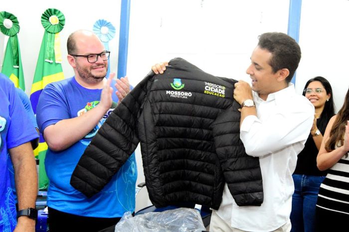 Leia mais sobre o artigo Allyson coloca Mossoró no patamar de SP e Paraná com intercâmbio de alunos em Londres