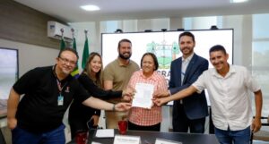 Leia mais sobre o artigo Governo do RN assina autorização para construção de casas em São Miguel do Gostoso