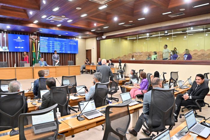 No momento, você está visualizando Assembleia Legislativa do RN aprova por unanimidade reajuste salarial de 5,4% para professores estaduais
