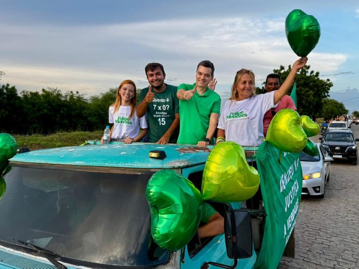 No momento, você está visualizando Em Lajes, Walter Alves participa da Carreata da Democracia