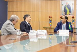 Leia mais sobre o artigo Walter Alves e Garibaldi Filho alinham com ministro do Turismo soluções para demandas de municípios do RN