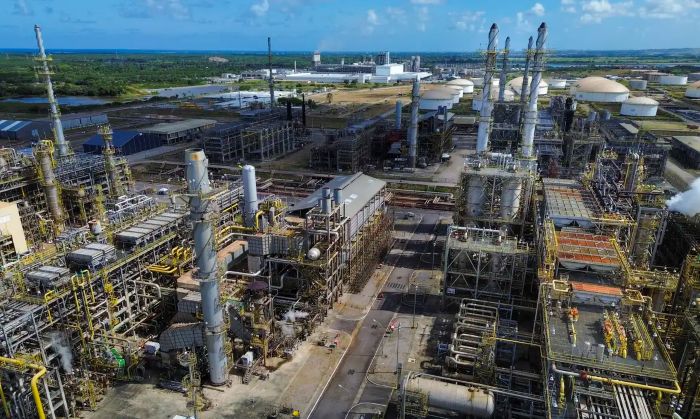 Leia mais sobre o artigo Petrobras reajusta preço do diesel em R$ 0,38 por litro