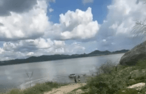 Leia mais sobre o artigo Carro afunda no Açude Boqueirão em Parelhas e Bombeiros confirmam corpos dentro do veículo