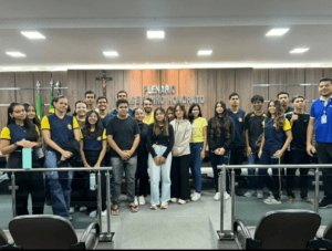 Leia mais sobre o artigo Câmara de João Câmara recebe alunos em ação de incentivo à cidadania e política