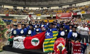 Leia mais sobre o artigo Festa em Recife celebra 30 mil alfabetizados em programa social