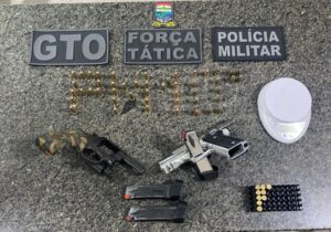 Leia mais sobre o artigo Polícia Militar frustra plano de homicídio e prende quatro suspeitos com armas e munições na cidade de Assú/RN