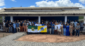 Leia mais sobre o artigo Allyson Bezerra amplia bases no Agreste com apoio da Prefeita Wedna Mendonça em Passagem