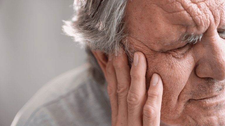 Leia mais sobre o artigo Hospital Onofre Lopes-UFRN/HU Brasil recruta voluntários para estudo sobre relação entre dor na mandíbula e zumbido