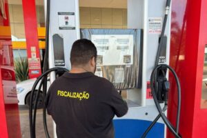 Leia mais sobre o artigo Ipem-RN intensifica operações em postos de combustíveis, encontra alto índice de irregularidades e garante lugar no Top 5 nacional