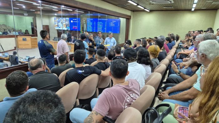 Leia mais sobre o artigo Policiais Civis continuam na luta e realizam mobilização na Assembleia Legislativa