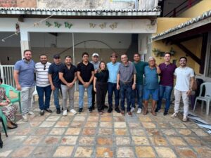 Leia mais sobre o artigo Prefeito, vice e grupo político de Areia Branca declaram apoio a Allyson Bezerra para governador