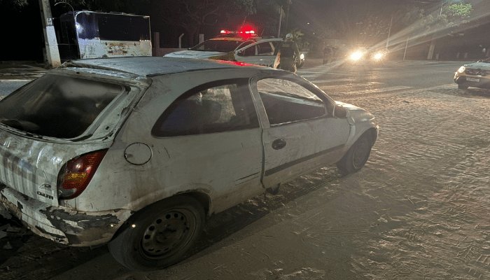 Leia mais sobre o artigo Batalhão Rodoviário/CPRE remove veículo sem vidros e com todas as lâmpadas queimadas em rodovia da Grande Natal