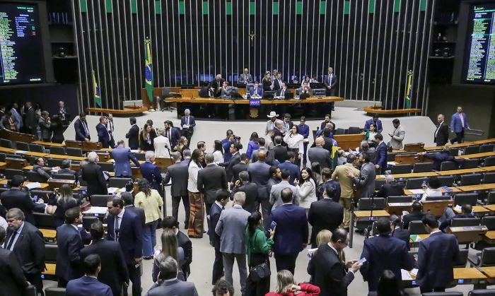 Leia mais sobre o artigo Câmara aprova Medida Provisória com novas regras para seguro-defeso
