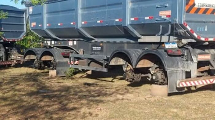 No momento, você está visualizando Motoristas são feitos reféns e pneus de carretas são roubados no RN