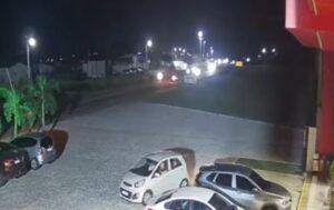 Leia mais sobre o artigo Colisão entre motocicletas deixa duas pessoas mortas e uma ferida na BR-226 em Tangará