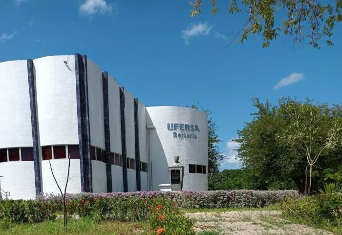 Leia mais sobre o artigo Sancionada lei que acaba com a lista tríplice na escolha de reitores